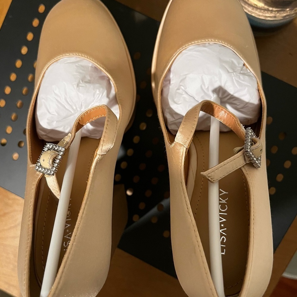 Women's Champagne Satin Platform Heels - Picture 6 of 7